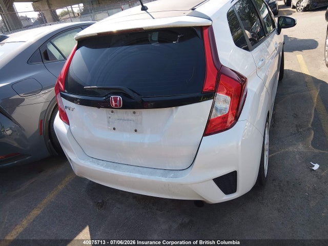2015 Honda Fit Lx მანქანა იყიდება აუქციონზე, vin: 3HGGK5G53FM102505, აუქციონის ნომერი: 40075713