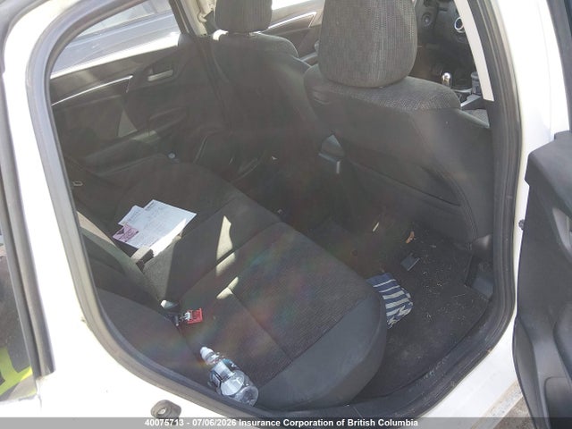2015 Honda Fit Lx მანქანა იყიდება აუქციონზე, vin: 3HGGK5G53FM102505, აუქციონის ნომერი: 40075713