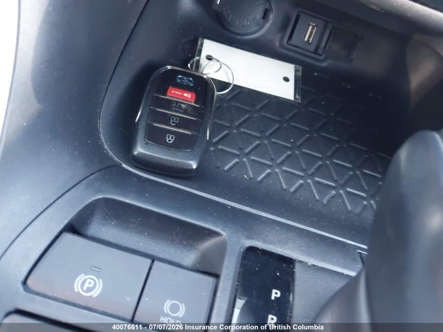 Продажа на аукционе авто 2021 Toyota Rav4, vin: JTMGB3FV0MD025895, номер лота: 40076611
