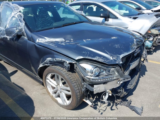 Aukcja sprzedaży 2013 Mercedes-benz C 300 4matic, vin: WDDGF8AB1DA796386, numer aukcji: 40073378