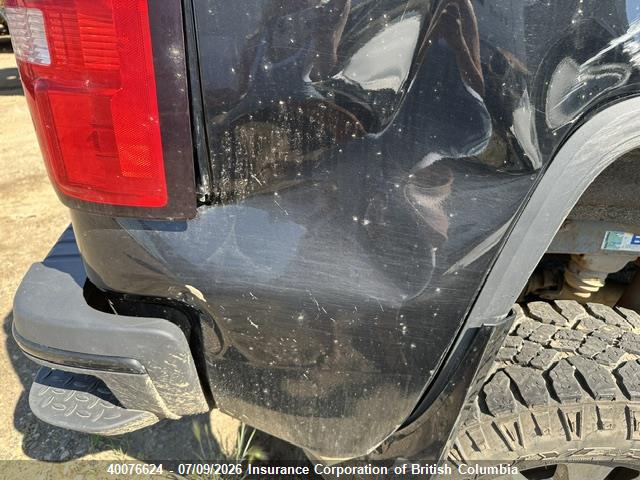GMC Sierra K2500 Denali 2015 1GT120EGXFF119720 Image 18