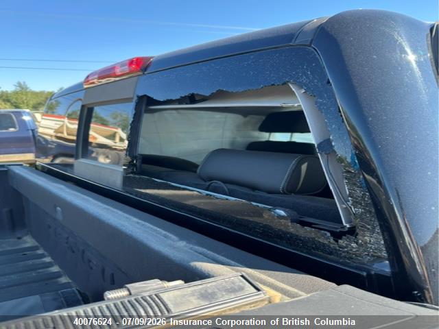 GMC Sierra K2500 Denali 2015 1GT120EGXFF119720 Image 9
