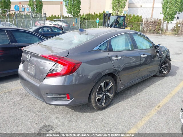 Honda Civic Touring 2017 2HGFC1F92HH106004 Image 4