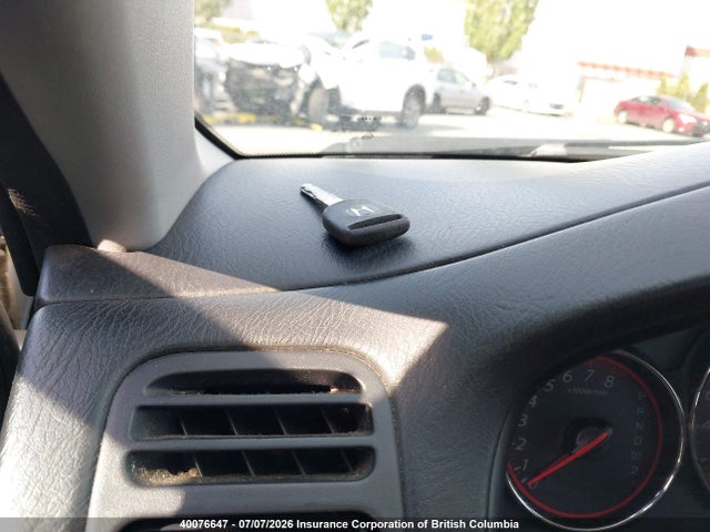 2004 Honda Civic მანქანა იყიდება აუქციონზე, vin: 2HGES16824H924073, აუქციონის ნომერი: 40076647