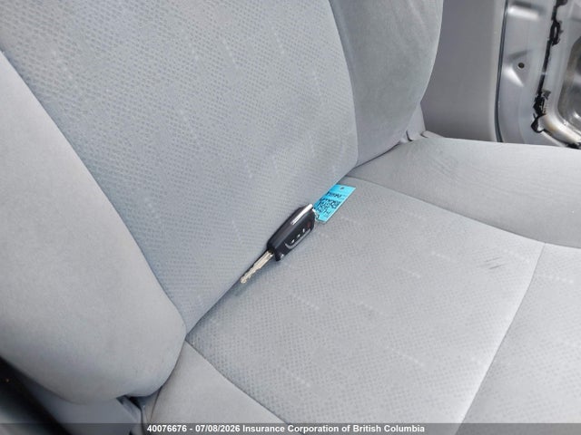 2011 Toyota Corolla Ce მანქანა იყიდება აუქციონზე, vin: 2T1BU4EE0BC702322, აუქციონის ნომერი: 40076676