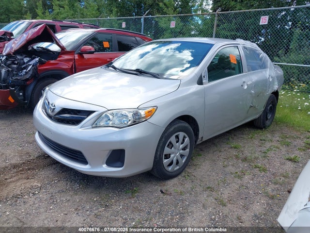 2011 Toyota Corolla Ce მანქანა იყიდება აუქციონზე, vin: 2T1BU4EE0BC702322, აუქციონის ნომერი: 40076676