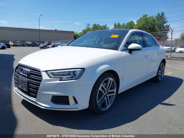 Audi A3 2018 WAUE8GFF9J1055395 Image 2