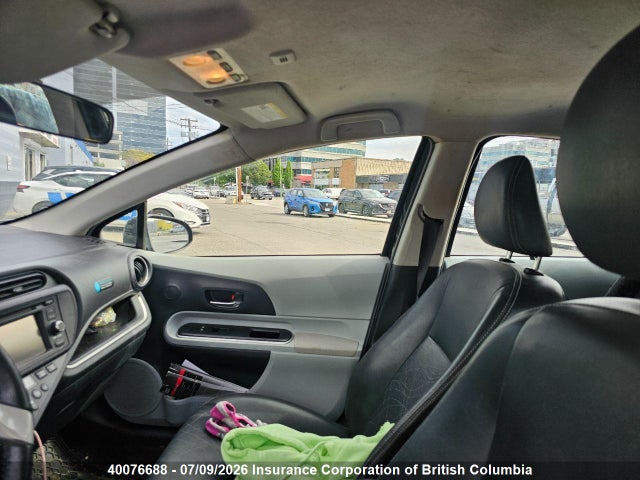 2014 Toyota Prius მანქანა იყიდება აუქციონზე, vin: JTDKDTB38E1570495, აუქციონის ნომერი: 40076688
