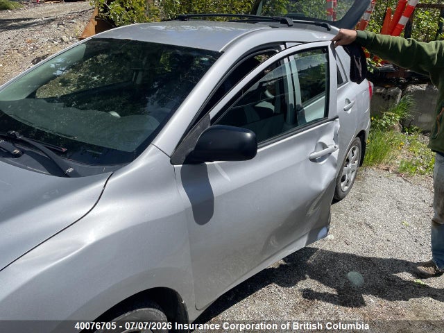 2009 Toyota Corolla Matrix მანქანა იყიდება აუქციონზე, vin: 2T1KU40E09C144554, აუქციონის ნომერი: 40076705