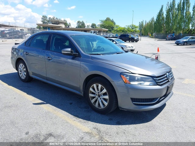 2013 Volkswagen Passat 2.5l Trendline მანქანა იყიდება აუქციონზე, vin: 1VWAH7A39DC037726, აუქციონის ნომერი: 40076712