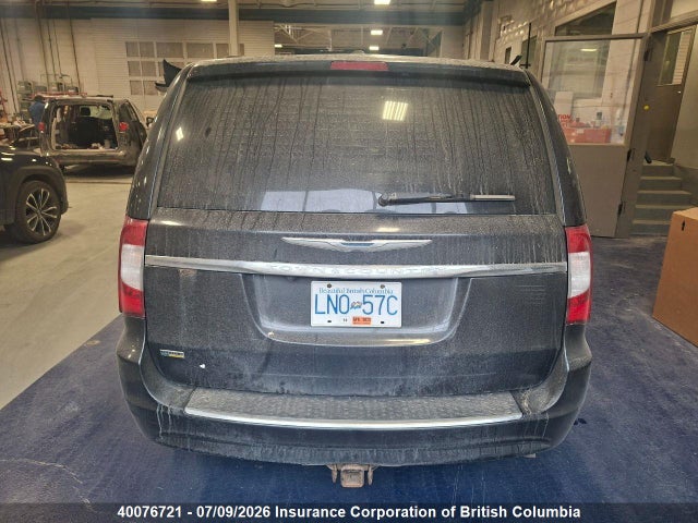 2013 Chrysler Town & Country Touring მანქანა იყიდება აუქციონზე, vin: 2C4RC1BG8DR784454, აუქციონის ნომერი: 40076721