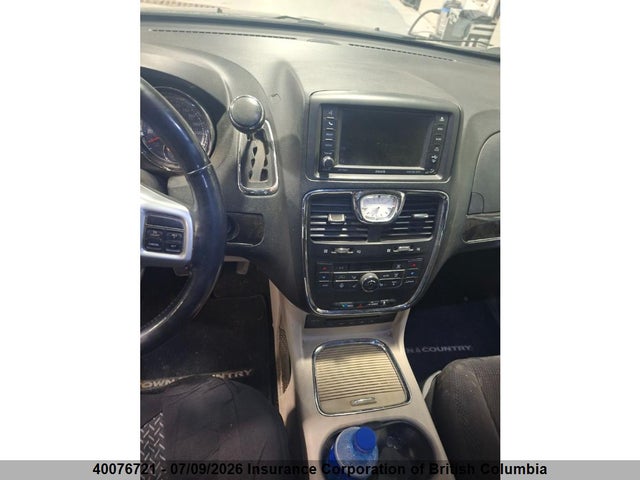 2013 Chrysler Town & Country Touring მანქანა იყიდება აუქციონზე, vin: 2C4RC1BG8DR784454, აუქციონის ნომერი: 40076721