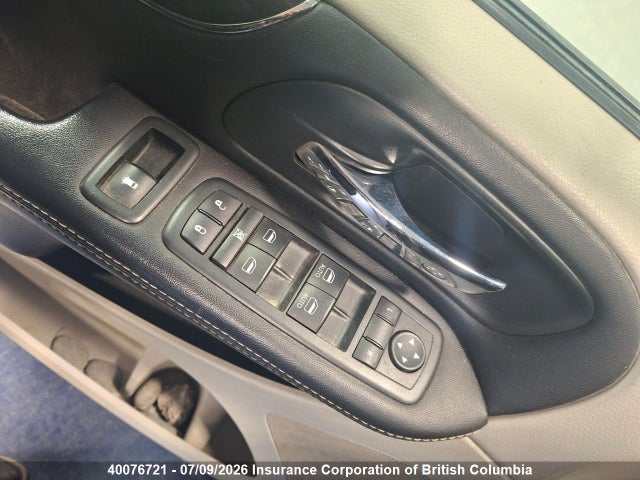 2013 Chrysler Town & Country Touring მანქანა იყიდება აუქციონზე, vin: 2C4RC1BG8DR784454, აუქციონის ნომერი: 40076721