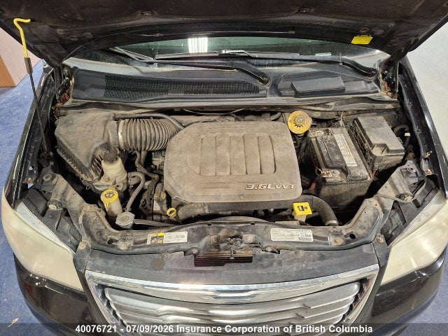 2013 Chrysler Town & Country Touring მანქანა იყიდება აუქციონზე, vin: 2C4RC1BG8DR784454, აუქციონის ნომერი: 40076721