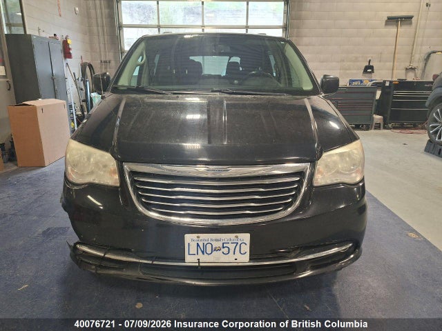 2013 Chrysler Town & Country Touring მანქანა იყიდება აუქციონზე, vin: 2C4RC1BG8DR784454, აუქციონის ნომერი: 40076721
