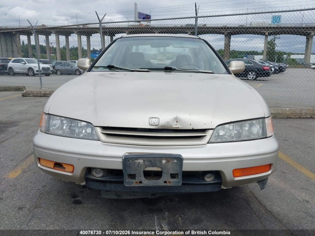 1995 Honda Accord Lx/ex მანქანა იყიდება აუქციონზე, vin: 1HGCD5531SA800855, აუქციონის ნომერი: 40076730