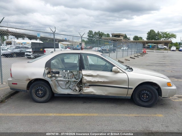 1995 Honda Accord Lx/ex მანქანა იყიდება აუქციონზე, vin: 1HGCD5531SA800855, აუქციონის ნომერი: 40076730