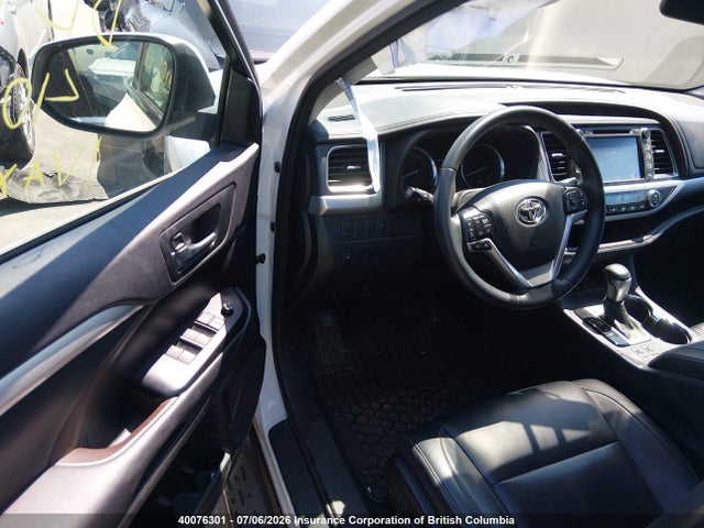 2016 Toyota Highlander Hybrid/xle მანქანა იყიდება აუქციონზე, vin: 5TDJCRFH1GS013778, აუქციონის ნომერი: 40076301