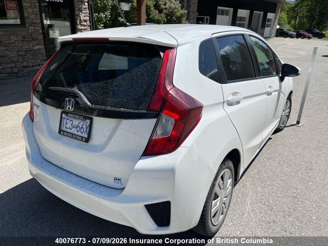 2015 Honda Fit მანქანა იყიდება აუქციონზე, vin: 3HGGK5H59FM102748, აუქციონის ნომერი: 40076773