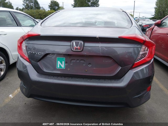 Honda Civic Lx 2018 2HGFC2F50JH011899 Image 17