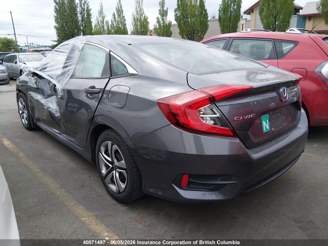2018 Honda Civic Lx მანქანა იყიდება აუქციონზე, vin: 2HGFC2F50JH011899, აუქციონის ნომერი: 40071497