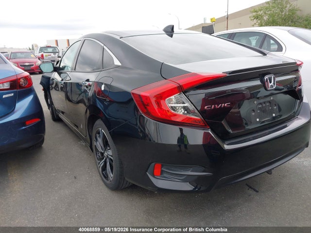2018 Honda Civic Touring მანქანა იყიდება აუქციონზე, vin: 2HGFC1F90JH108033, აუქციონის ნომერი: 40068859