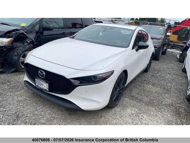 Mazda 3 Premium 2022 JM1BPBMLXN1515142 Image 2