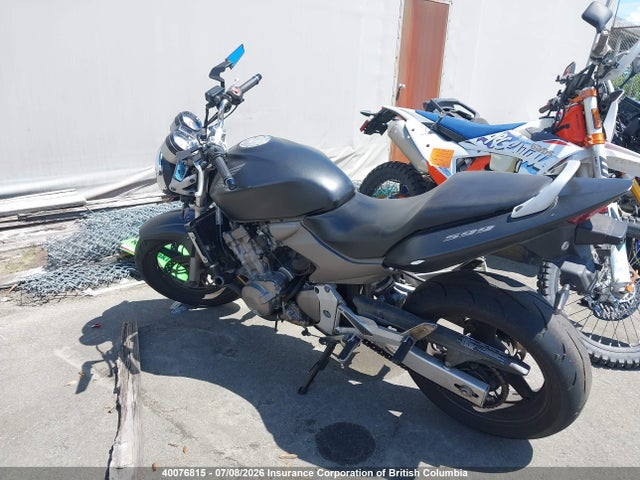 2004 Honda Cb600 F მანქანა იყიდება აუქციონზე, vin: ZDCPC36294F000350, აუქციონის ნომერი: 40076815