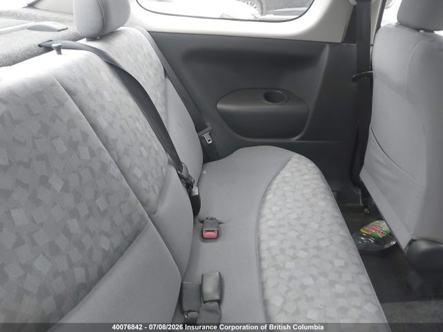 2002 Toyota Echo მანქანა იყიდება აუქციონზე, vin: JTDAT123X20216997, აუქციონის ნომერი: 40076842