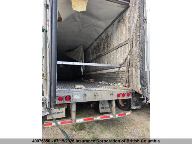 1UYVS3537J2415005 Utility Reefer Van Trailer