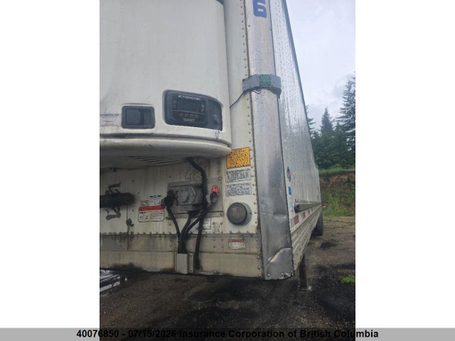 1UYVS3537J2415005 Utility Reefer Van Trailer