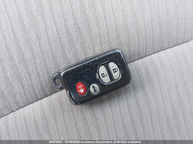 2010 Toyota Corolla Le მანქანა იყიდება აუქციონზე, vin: 2T1BU4EE5AC250947, აუქციონის ნომერი: 40076852