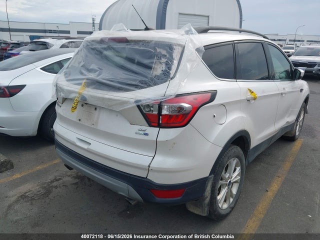40072118 :رقم المزاد ، 1FMCU9GD6JUC72122 vin ، 2018 Ford Escape Se مزاد بيع