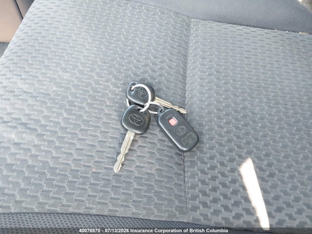 2006 Toyota Corolla Matrix Xr მანქანა იყიდება აუქციონზე, vin: 2T1KR32E36C574390, აუქციონის ნომერი: 40076870