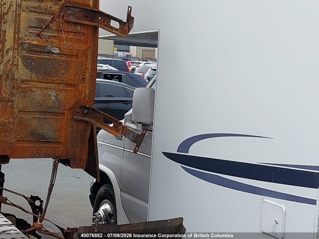 Продажа на аукционе авто 2004 Ford Econoline E350 Super Duty Ctway Van, vin: 1FDWE35L64HA76857, номер лота: 40076882