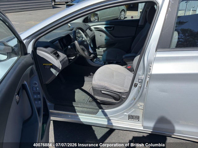 Продажа на аукционе авто 2011 Hyundai Elantra Gls/limited, vin: 5NPDH4AEXBH002629, номер лота: 40076884