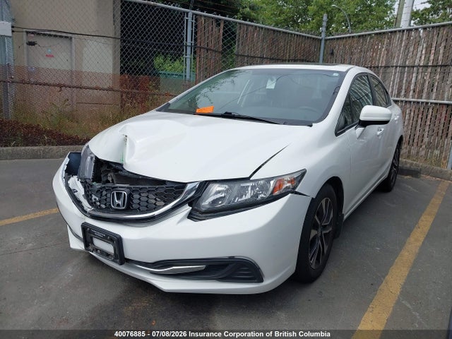 2015 Honda Civic მანქანა იყიდება აუქციონზე, vin: 2HGFB2F55FH045136, აუქციონის ნომერი: 40076885