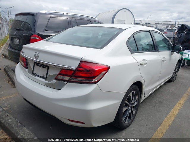 2015 Honda Civic მანქანა იყიდება აუქციონზე, vin: 2HGFB2F55FH045136, აუქციონის ნომერი: 40076885