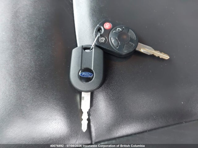 40076892 :رقم المزاد ، 1FMCU93188KE79984 vin ، 2008 Ford Escape Xlt مزاد بيع