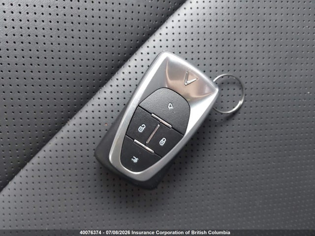 Продажа на аукционе авто 2024 Vinfast Vf 8 Plus, vin: RLLV1AFB2RH006047, номер лота: 40076374