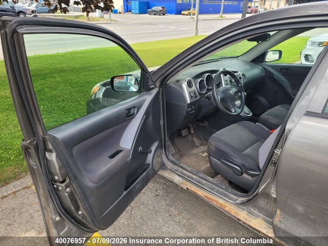 2005 Toyota Corolla Matrix Xr მანქანა იყიდება აუქციონზე, vin: 2T1KR32E35C869925, აუქციონის ნომერი: 40076957