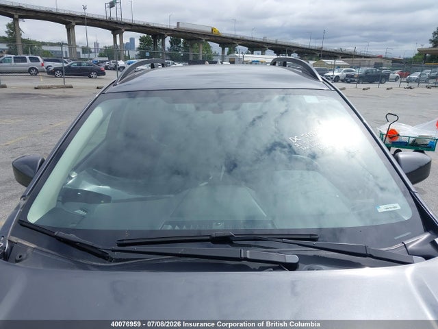 40076959 :رقم المزاد ، JF2GTAPC3M8362182 vin ، 2021 Subaru Crosstrek Touring مزاد بيع