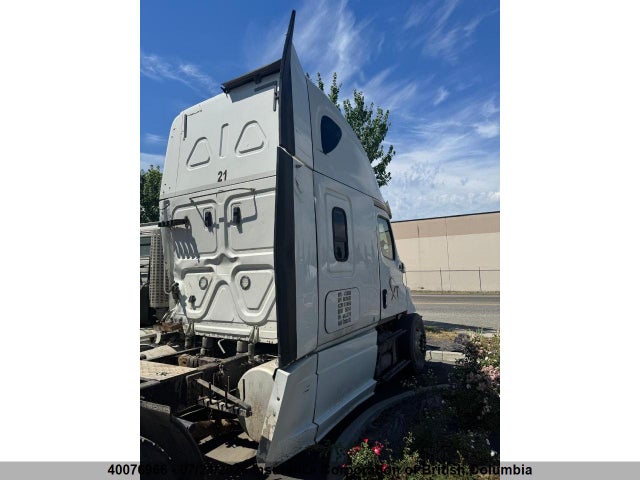 40076966 :رقم المزاد ، 1FUJHHDR4KLKJ2799 vin ، 2019 Freightliner New Cascadia 126 مزاد بيع