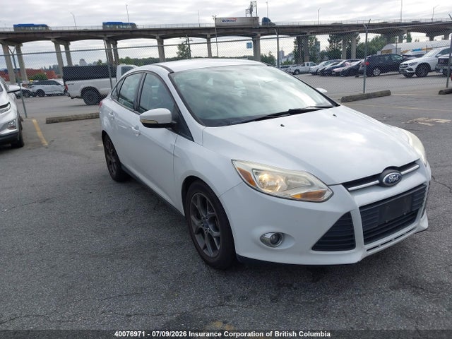 40076971 :رقم المزاد ، 1FADP3F22DL266332 vin ، 2013 Ford Focus مزاد بيع