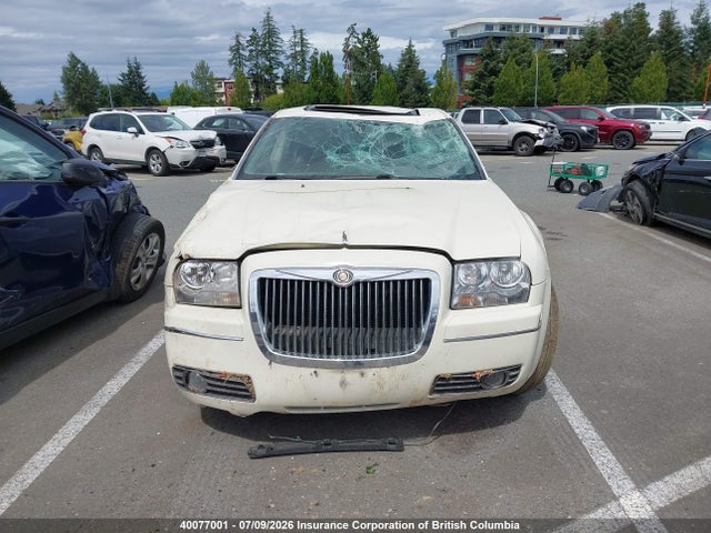2007 Chrysler 300 მანქანა იყიდება აუქციონზე, vin: 2C3KA53G77H771979, აუქციონის ნომერი: 40077001