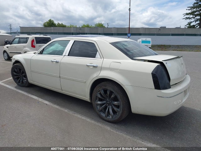 2007 Chrysler 300 მანქანა იყიდება აუქციონზე, vin: 2C3KA53G77H771979, აუქციონის ნომერი: 40077001