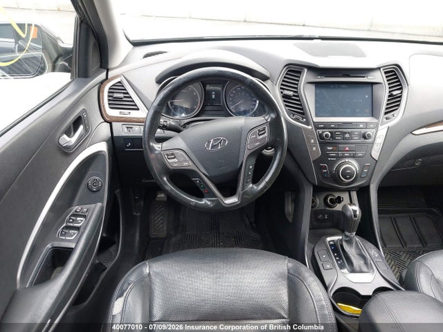 2017 Hyundai Santa Fe Sport 2.4 Luxury მანქანა იყიდება აუქციონზე, vin: 5XYZUDLB6HG472886, აუქციონის ნომერი: 40077010