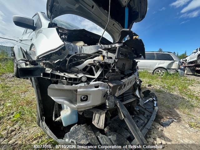 40077018 :رقم المزاد ، 1FMCU9GX7FUC17647 vin ، 2015 Ford Escape Se مزاد بيع