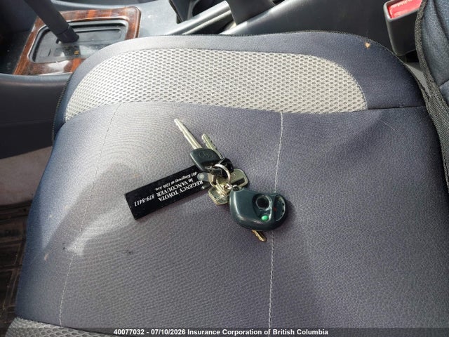 2000 Toyota Camry მანქანა იყიდება აუქციონზე, vin: JT2BG22K7Y0428005, აუქციონის ნომერი: 40077032