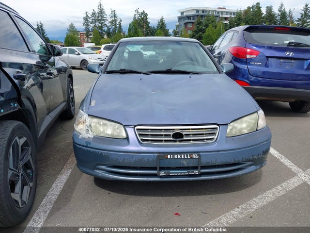 2000 Toyota Camry მანქანა იყიდება აუქციონზე, vin: JT2BG22K7Y0428005, აუქციონის ნომერი: 40077032